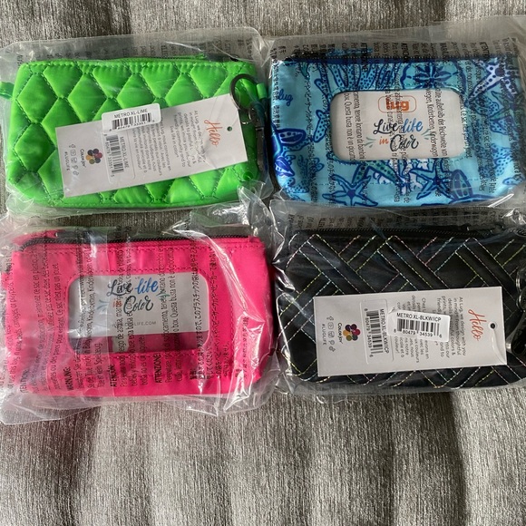 Lug set of 4 Metro XL accessories - Picture 1 of 2